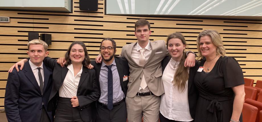 The ENSAE Paris team wins the French Debating 2022 final !