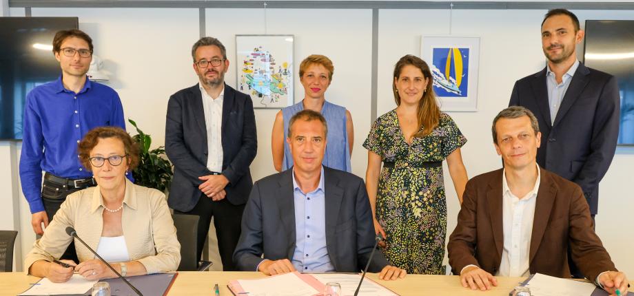 Unédic signs educational partnership with École polytechnique, ENSAE Paris and Télécom Paris
