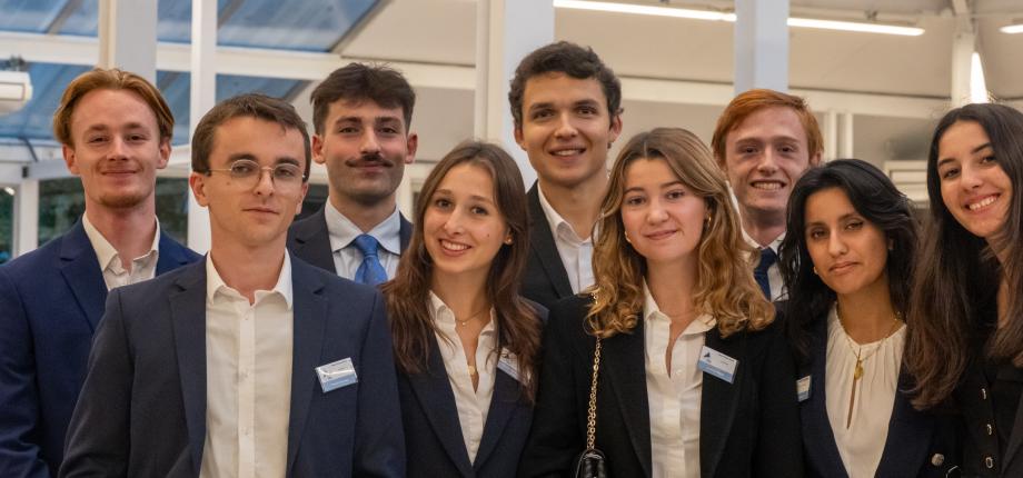 Clone of Offer an internship, a work-study program or a job