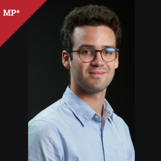 Daniel TRUSKINOVSKY, 2A: Between a Passion for Mathematics and the Discovery of Social Sciences
